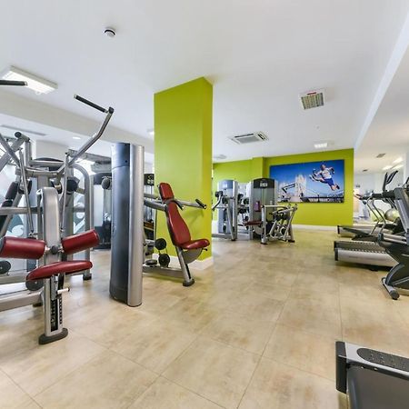 Cityscape Serenity: 10Th Floor Oasis Near City Airport, Excel & 02 Leilighet London Eksteriør bilde