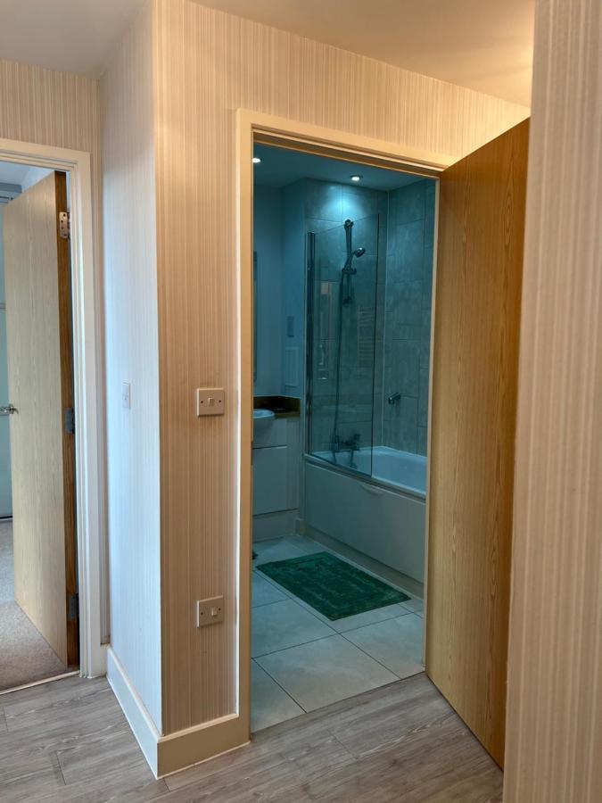 Cityscape Serenity: 10Th Floor Oasis Near City Airport, Excel & 02 Leilighet London Eksteriør bilde